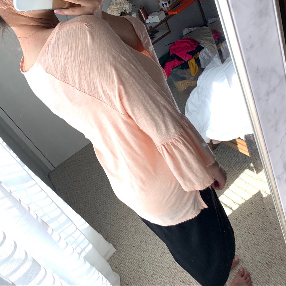 SOLD!•Blush Top• - Picture 3 of 6